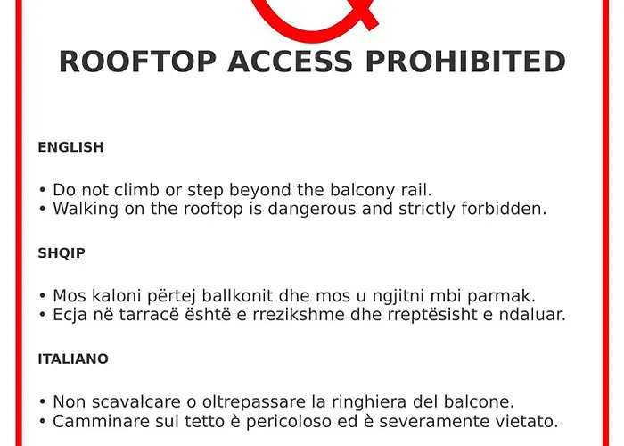 Metro Apartment *