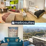 Apartament Metro *
