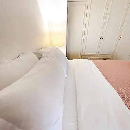 Metro Appartement Tirana