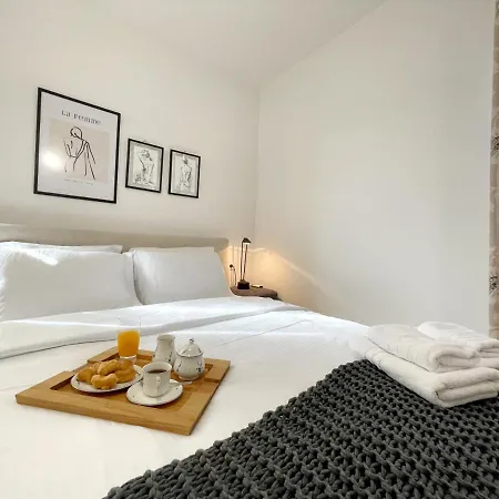 Metro Apartment Tirana