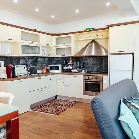 Metro Apartment Tirana