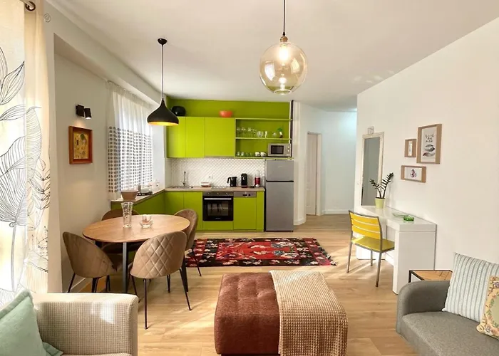 Metro Apartment